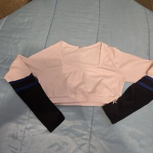 Rebel Athletic SzM Crop Seamless Long Sleeve Crop Top Ative Wear Party Shaping